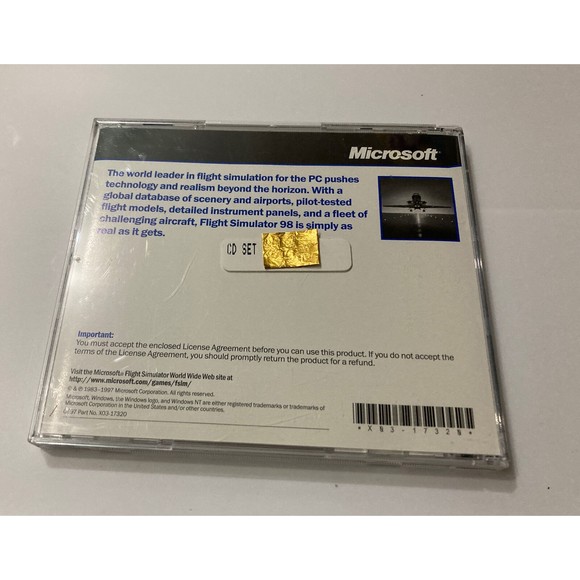 Microsoft Flight Simulator 98 (PC, 1997) CD & Case NEAR MINT NM Actual Photos - Picture 2 of 12